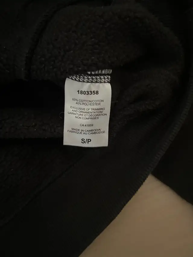 Toronto Raptors Hoodie in Men's in Barrie - Image 3