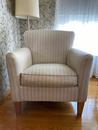 De Boer’s Accent Chair - Shaw linen w/ Teflon fabric protection