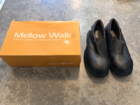 Mellow Walk Women’s Steel Toed Saftey Shoes (Size: 8.5)