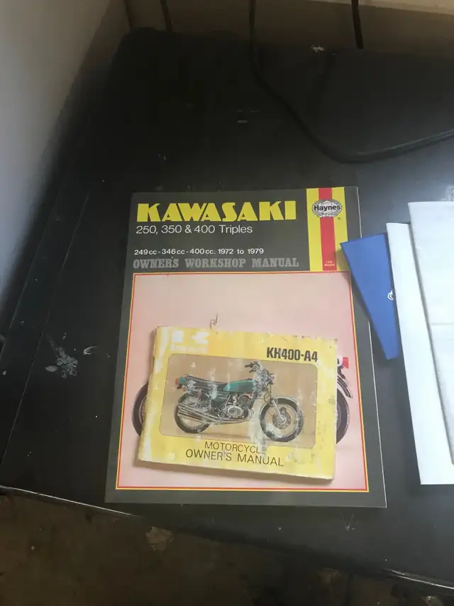 1977 Kawasaki 400 Triple 2 Stroke in Sport Bikes in Owen Sound - Image 9