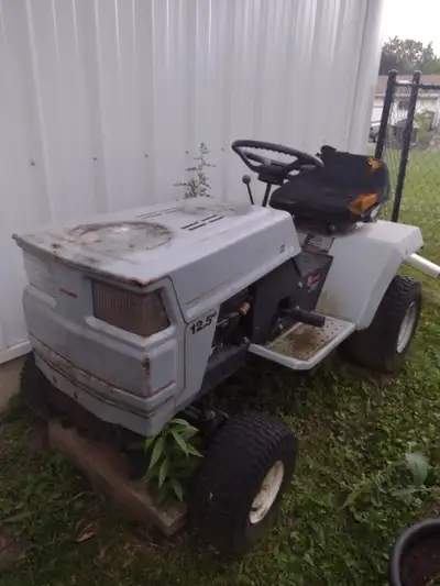 Older Craftsman Riding Lawn Tractor – No Deck, Good for Parts/Pr, View more