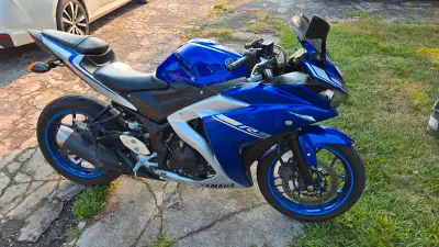 2017 Yamaha R3 (321cc) motorbike for sale. $4,500 Excellent starter bike, very cheap on insurance. (...