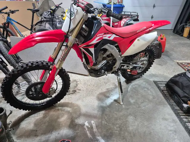 2020 Honda CRF250rx in Dirt Bikes & Motocross in Markham / York Region - Image 5