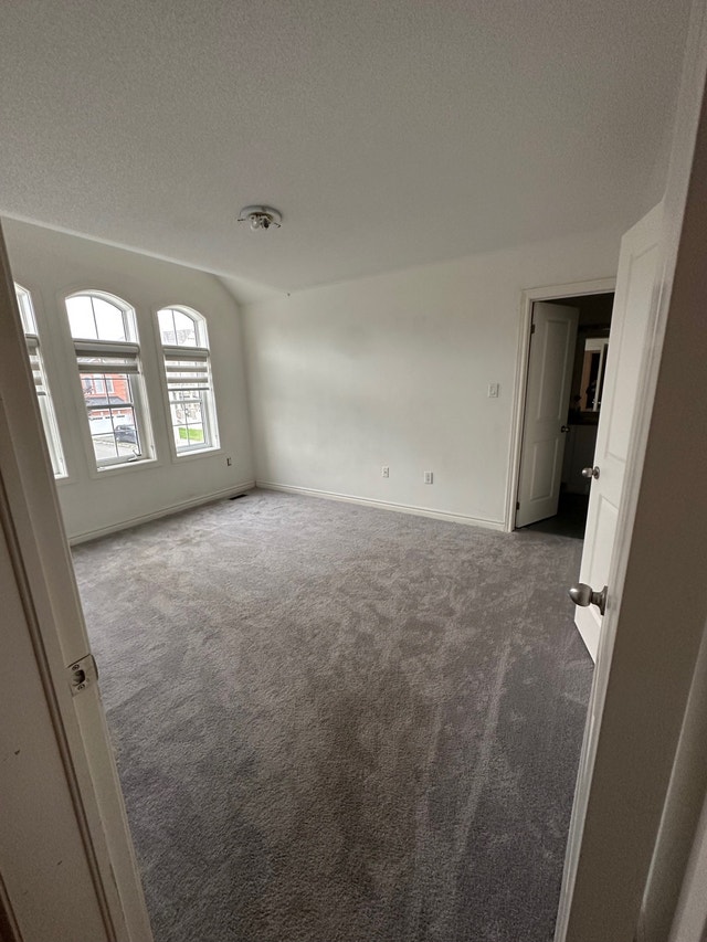 ROOM FOR RENT Long Term Rentals Peterborough Kijiji