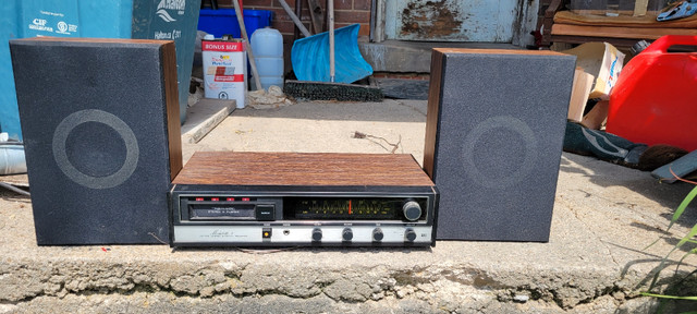8 Track Player and Tapes in Other in Oakville / Halton Region