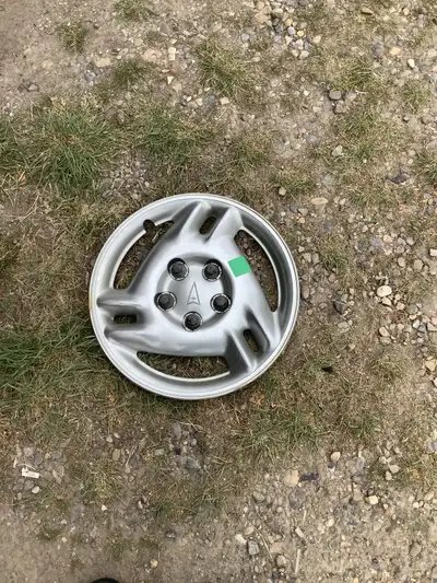 4 wheel covers for grand am