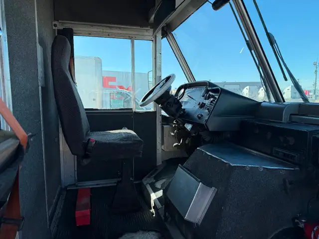 Ford Utilimaster476837223670097925