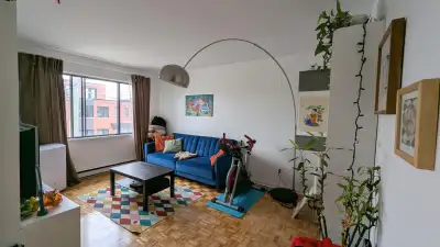 Grand 5 1/2 - Quartier Ahuntsic (Pour 1er Août)