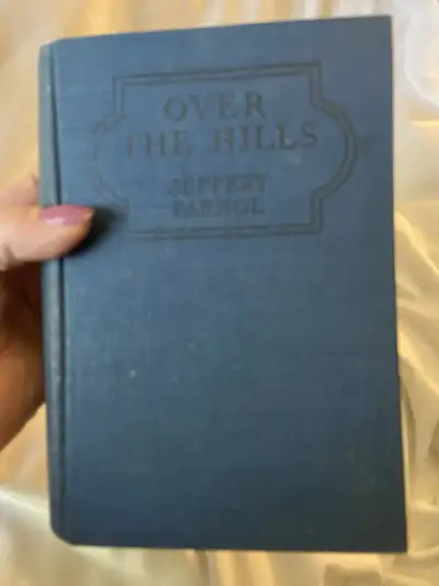 1930 Jeffery Farnol Hardcover Book Over The Hills, View more