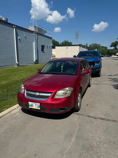 This vehicle is safetied Disclaimer: this car has a rebuilt title Exceptionally low miles at 92,000k...