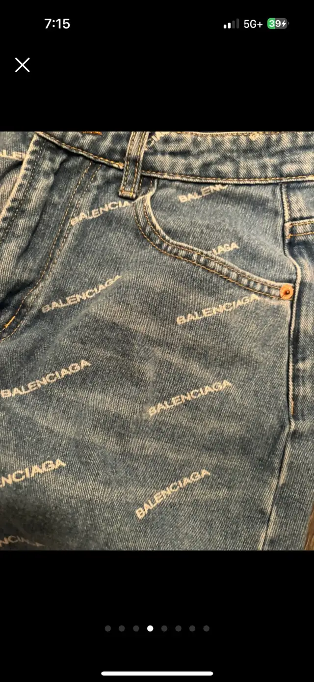 Women’s Balenciaga Jeans Size 27 in Women's - Bottoms in City of Toronto - Image 5