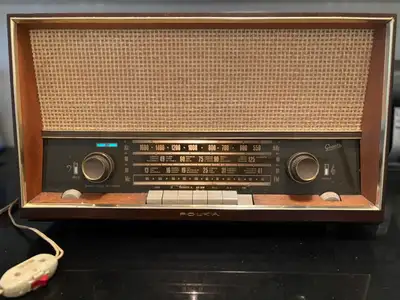 Graetz Polka 1113E Shortwave Tube Radio, View more