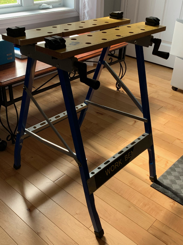 Table de travail pliante Work bench (foldable) Rangement pour