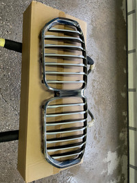 FRONT GRILLE, 2019 BMW X5