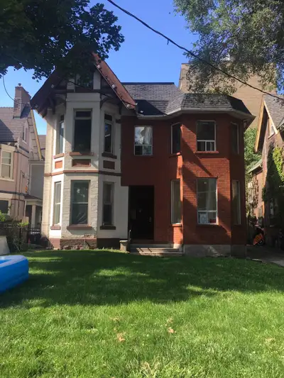 Charming studio apartment in Parkdale features a bright, cozy living space with updated finishes and...