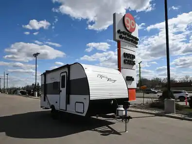 2025 Open Range Conventional 177BH Compact. Lightweight. Sleeps 5–6. Bunk beds. • Brand new unit, pe...