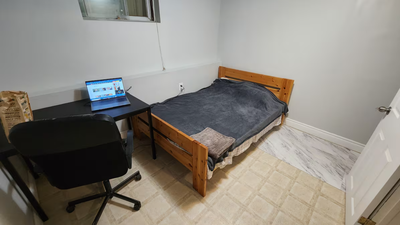 Furnished basement room. Internet and hydro included. Coin laundry and dryer on site.