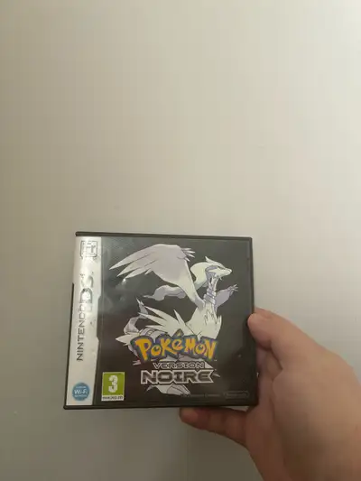 pokemon black French version CIB, View more