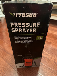 VIVOSUN 1.35-Gallon Pump Pressure Sprayer