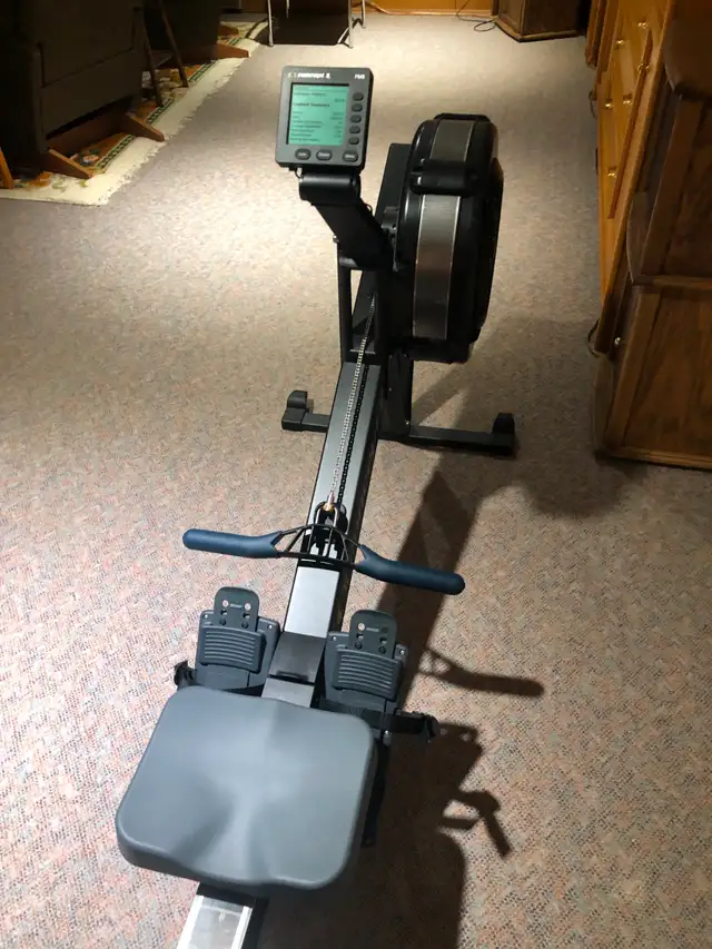 Fitness Rowing Machine - Concept 2D577399383917875202