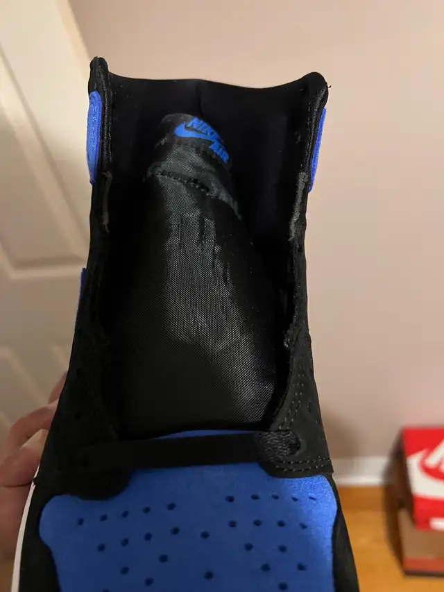 Jordan 1 Reimagined Royal - Size 10.5 in Men's Shoes in City of Toronto - Image 4