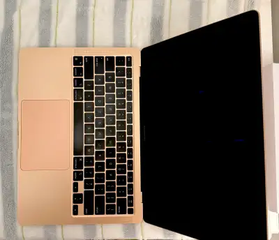 MacBook Air M1 2020 – Rose Gold, View more
