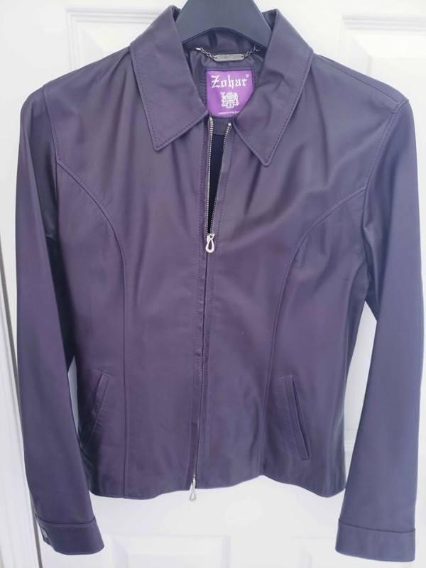 NEW Medium Purple Leather Jacket Cropped Biker Zip Fitted Sexy in Women's - Tops & Outerwear in Markham / York Region
