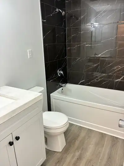Beautiful 3-Bedroom, 1.5-Bathroom Townhome Located at 431 2nd Avenue West, North Bay, ON This spacio...