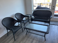 Wicker outdoor patio furniture set