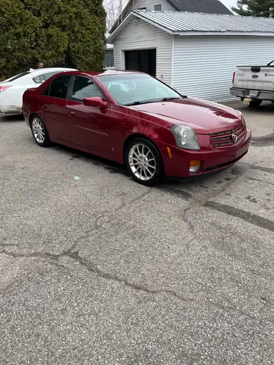 Cadillac Cts 2007 3,6L v6 automatique 181 000 kilo à vendre l’auto roule bien en 2023 jai fait chang...