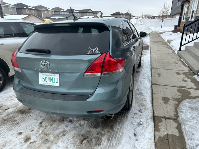 2009 Toyota Venza is a good small family CAR/SUV with Powerful V in Cars & Trucks in Saskatoon