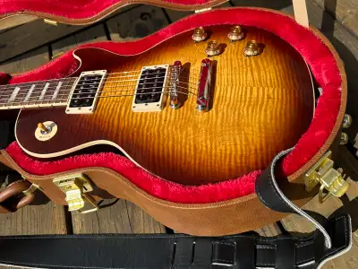 Gibson Les Paul Standard Slash  Gibson SlashBucker pickups, View more