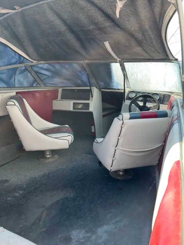 REDUCED. 1996 Glascon Ultra 180 in Powerboats & Motorboats in Regina - Image 4