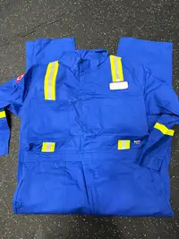 Fire resistant coveralls