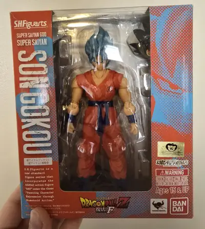 Opened, in excellent condition. No missing or damaged parts. Super Saiyan God Super Saiyan Goku (or...