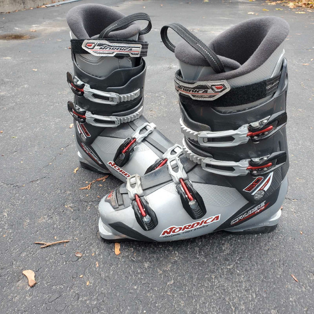 Nordica Ski Boots 29.0 29.5Excellent new condition  in Ski in Barrie - Image 2