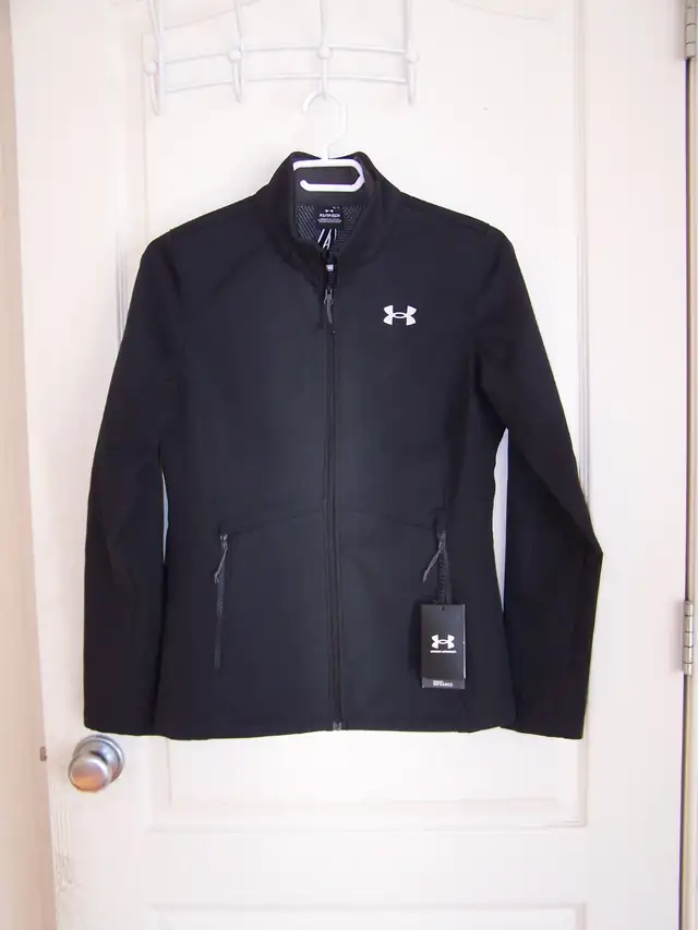 Brand new Under Armour women's Storm ColdGear® Infrared Shield 2 in Women's - Tops & Outerwear in Calgary - Image 2