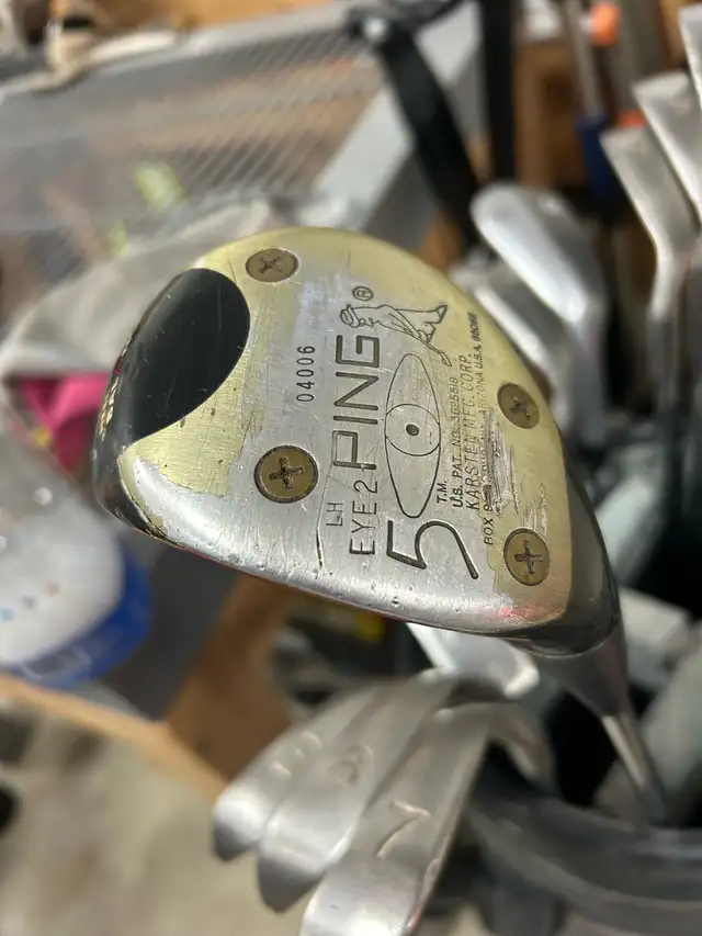left hand set of golf clubs 62864744375298123