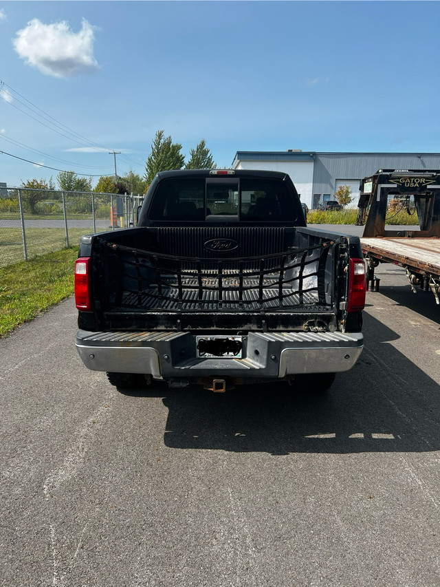 2010 Ford F350 + 30’ Remorque/Trailer gooseneck dans Autos et camions  à Granby - Image 3