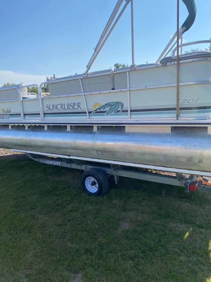 Pontoon Boat Powerboats & Motorboats Saint John Kijiji