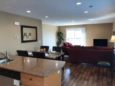 Fully Furnished 3 bedreoom-2 1/2 bathroom duplex