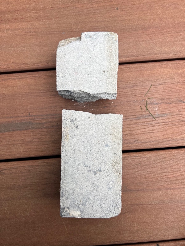 Adhesive, glue in 50 L plastic barrels.Styrene Acrylic. Free Stuff