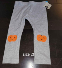 Girl's size 2t Halloween leggings (new with tag)