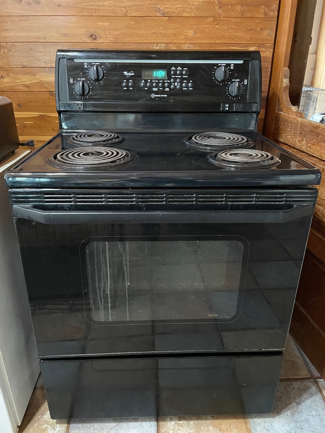 Whirlpool Stove  in Stoves, Ovens & Ranges in Leamington