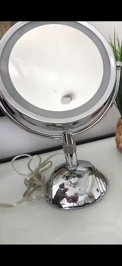Conair Lighted Vanity Mirror hotel quality, View more