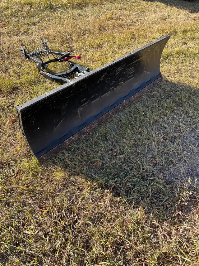 Glacier snow plow in ATVs in Regina - Image 3