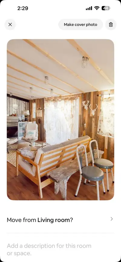 Three season lakefront cottage at Katepwa Lake. Very popular rental. Three bedroom one bath. Over 10...