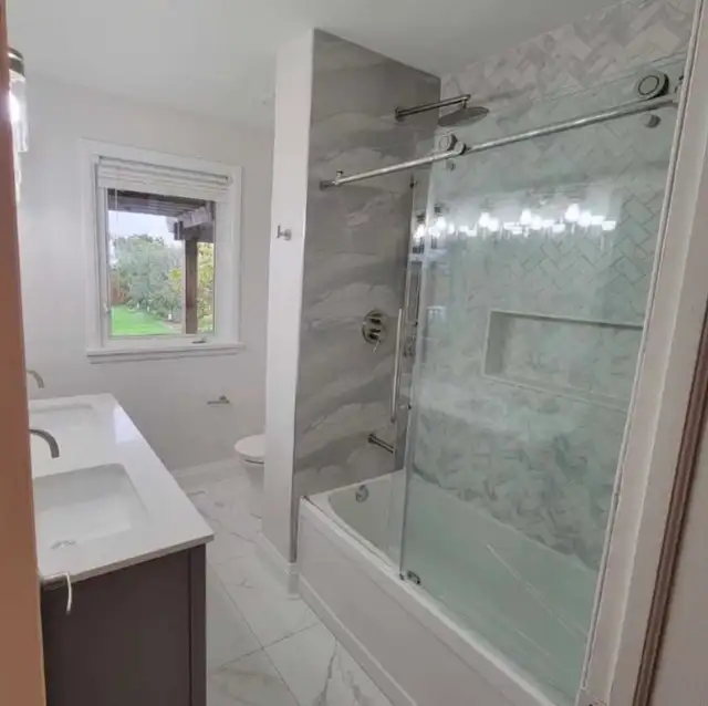 TILE INSTALLER LOOKING FOR EXTRA WORK 505382094378772487