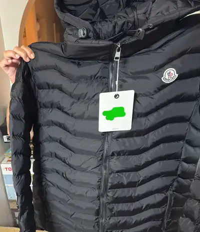 MONCLER MANTEAU D'HOMMES NEW MODÈLE , View more