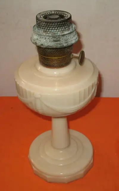 Vintage Milk Glass Lincoln Drape Aladdin Kerosene / Oil Lamp Made in Chicago Ill. A Rare Old Item fo...